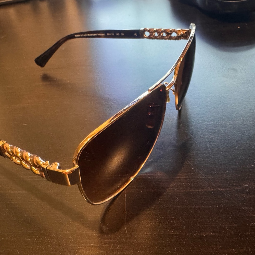 Aviator Sunglasses - Gold Frame with Brown Lenses - Picture 4 of 4